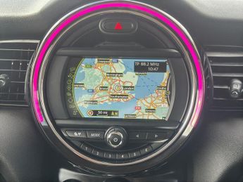 Mini Hatch 1.5 Cooper Auto Euro 6 (s/s) 3dr