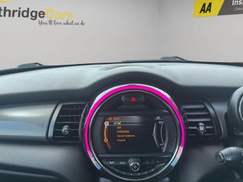 Mini Hatch 1.5 Cooper Auto Euro 6 (s/s) 3dr