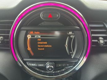 Mini Hatch 1.5 Cooper Auto Euro 6 (s/s) 3dr