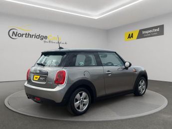 Mini Hatch 1.5 Cooper Auto Euro 6 (s/s) 3dr