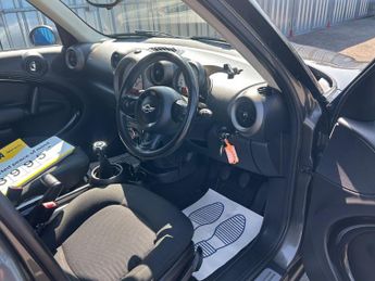 Mini Countryman ONE DRIVE AWAY TODAY MOTD AND SERVICED