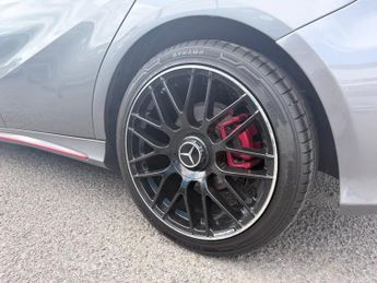 Mercedes-Benz A Class A 200 D AMG LINE PREMIUM