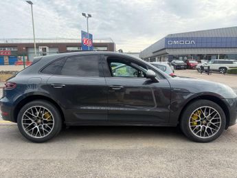 Porsche Macan 3.0 Macan S D Semi-Auto 4WD 5dr