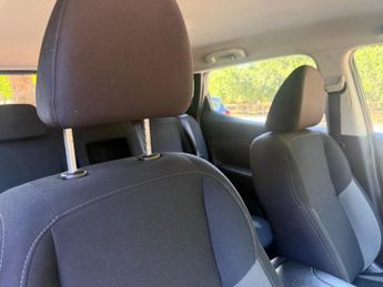 Nissan Qashqai 1.3 DIG-T Acenta Premium DCT Auto Euro 6 (s/s) 5dr