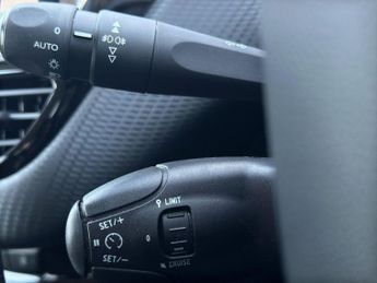 Peugeot 208 1.2 PureTech Tech Edition Euro 6 (s/s) 5dr