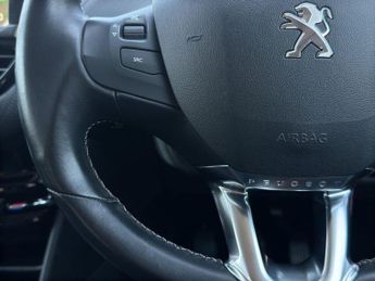 Peugeot 208 1.2 PureTech Tech Edition Euro 6 (s/s) 5dr