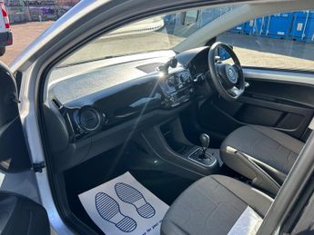 Volkswagen Up MOVE UP AUTOMATIC £20 ROAD TAX 30,000 MILES ONLY