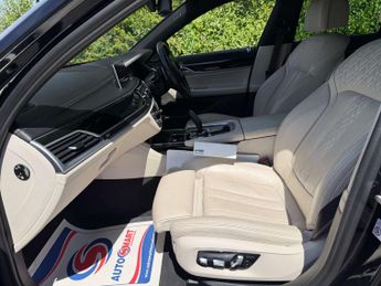 BMW 7 Series 3.0 740i M Sport Saloon 4dr Petrol Auto Euro 6 (s/s) (340 ps)