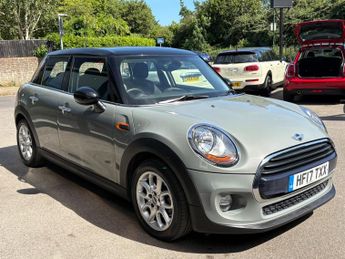 Mini Hatch Cooper 1.5 Petrol Automatic Pepper / Media 5 door - DEPOSIT TAKE