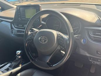 Toyota C-HR 1.8 VVT-h Excel SUV 5dr Petrol Hybrid CVT Euro 6 (s/s) (122 ps)