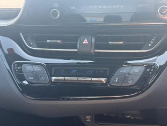 Toyota C-HR 1.8 VVT-h Excel SUV 5dr Petrol Hybrid CVT Euro 6 (s/s) (122 ps)