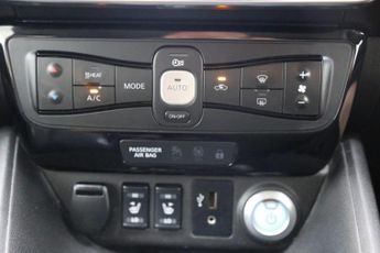 Nissan LEAF 40kWh Tekna Auto 5dr