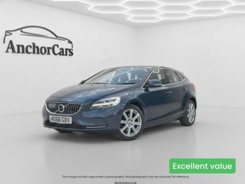 Volvo V40 2.0 T2 Inscription Hatchback 5dr Petrol Manual Euro 6 (s/s) (122