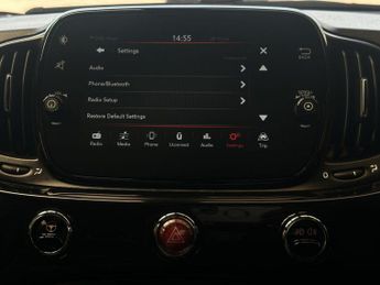 Fiat 500 1.0 MHEV Lounge Euro 6 (s/s) 3dr