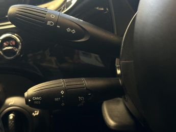 Fiat 500 1.0 MHEV Lounge Euro 6 (s/s) 3dr