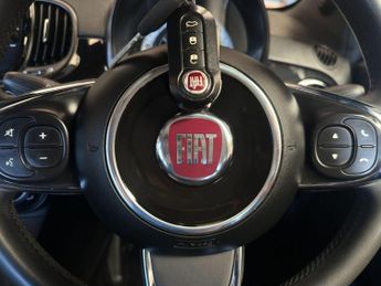 Fiat 500 1.0 MHEV Lounge Euro 6 (s/s) 3dr