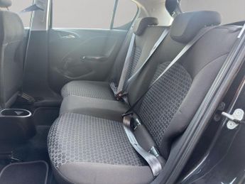 Vauxhall Corsa 1.4i ecoTEC Design Euro 6 5dr