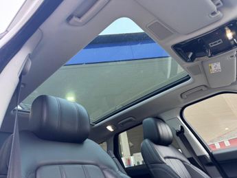 Land Rover Range Rover Sport HSE DYNAMIC