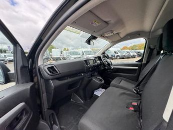 Citroen Dispatch Crew Cab AUTO MWB L2H1 Low Roof Driver 3100 Air Con EURO 6
