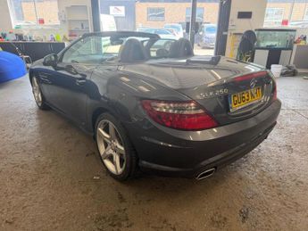 Mercedes-Benz SLK 2.1 SLK250 CDI AMG Sport G-Tronic+ Euro 5 (s/s) 2dr