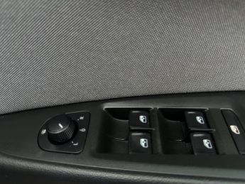 SEAT Leon 1.0 TSI SE Dynamic Euro 6 (s/s) 5dr