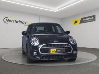 Mini Hatch 2.0 Cooper S Sport Steptronic Euro 6 (s/s) 3dr