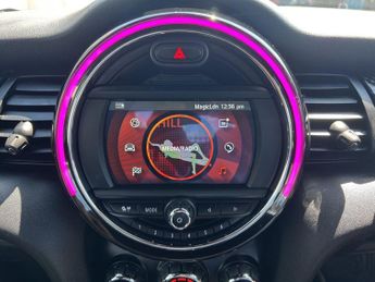 Mini Hatch 2.0 Cooper S Sport Steptronic Euro 6 (s/s) 3dr