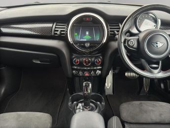 Mini Hatch 2.0 Cooper S Sport Steptronic Euro 6 (s/s) 3dr