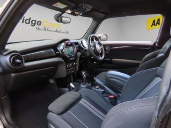 Mini Hatch 2.0 Cooper S Sport Steptronic Euro 6 (s/s) 3dr