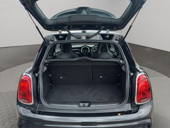 Mini Hatch 2.0 Cooper S Sport Steptronic Euro 6 (s/s) 3dr