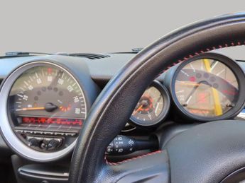 Mini Convertible 1.6 Cooper S Euro 5 (s/s) 2dr