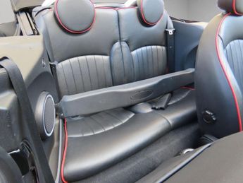 Mini Convertible 1.6 Cooper S Euro 5 (s/s) 2dr