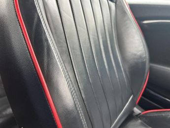 Mini Convertible 1.6 Cooper S Euro 5 (s/s) 2dr