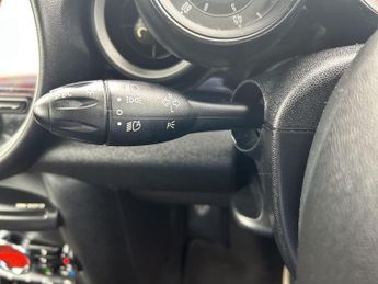 Mini Convertible 1.6 Cooper S Euro 5 (s/s) 2dr
