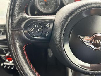 Mini Convertible 1.6 Cooper S Euro 5 (s/s) 2dr