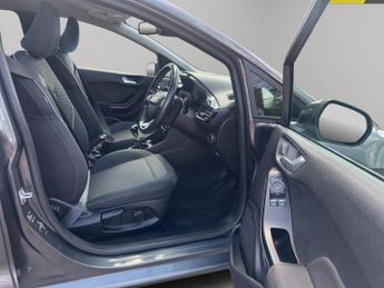 Ford Fiesta 1.0T EcoBoost Titanium Euro 6 (s/s) 5dr