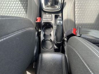 Ford Fiesta 1.0T EcoBoost Titanium Euro 6 (s/s) 5dr