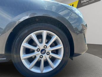 Ford Fiesta 1.0T EcoBoost Titanium Euro 6 (s/s) 5dr