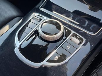 Mercedes-Benz GLC 2.1 GLC220d Urban Edition G-Tronic+ 4MATIC Euro 6 (s/s) 5dr