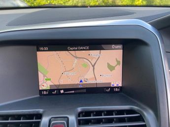 Volvo XC60 2.0 D4 R-Design Lux Nav Auto Euro 6 (s/s) 5dr
