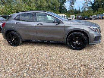 Mercedes-Benz GLA 2.1 GLA220d AMG Line (Premium Plus) 7G-DCT 4MATIC Euro 6 (s/s) 5