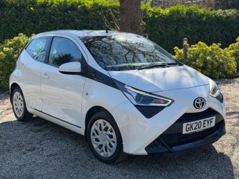 Toyota AYGO 1.0 VVT-i x-play Euro 6 5dr