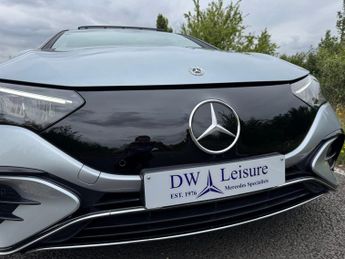 Mercedes-Benz EQE EQE 300 AMG Line Premium Auto Electric 89 KWH Battery PAN ROOF/M