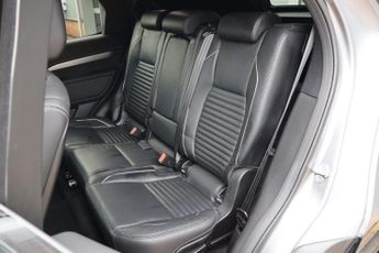 Land Rover Discovery 2023 R-DYNAMIC HSE MHEV GENUINE REAR SEAT CONVERSION URBAN 22 WH
