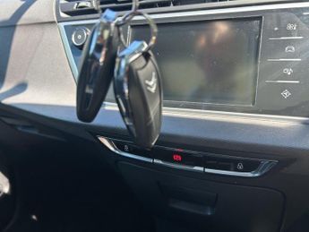 Citroen C4 Picasso 1.6 e-HDi Airdream Exclusive+ Euro 5 (s/s) 5dr