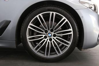 BMW 5 Series 2.0 520d M Sport Auto xDrive Euro 6 (s/s) 4dr