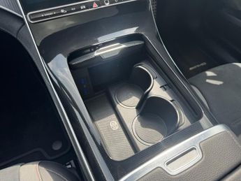Mercedes-Benz EQE EQE 300 AMG Line Premium Auto Electric 89 KWH Battery PAN ROOF/V