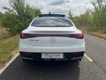 Mercedes-Benz EQE EQE 300 AMG Line Premium Auto Electric 89 KWH Battery PAN ROOF/V