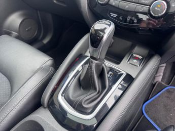 Nissan Qashqai DCI TEKNA DCT