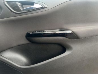 Vauxhall Corsa 1.4i Turbo ecoTEC SRi VX Line Euro 6 (s/s) 3dr